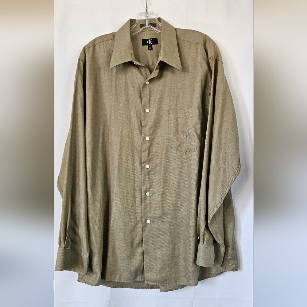 Calvin Klein Mens long sleeve dress shirt size xl‎